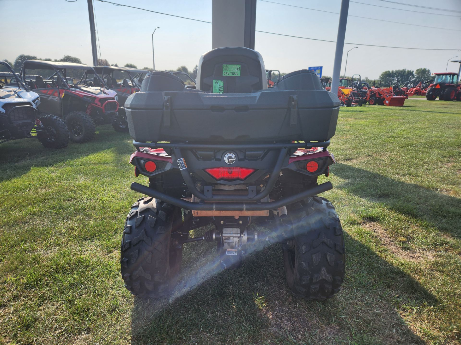 2018 Can-Am Outlander MAX XT 570 in Beaver Dam, Wisconsin - Photo 7