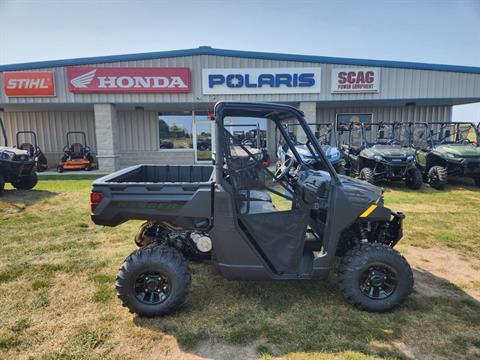 2025 Polaris Ranger 1000 Premium in Beaver Dam, Wisconsin