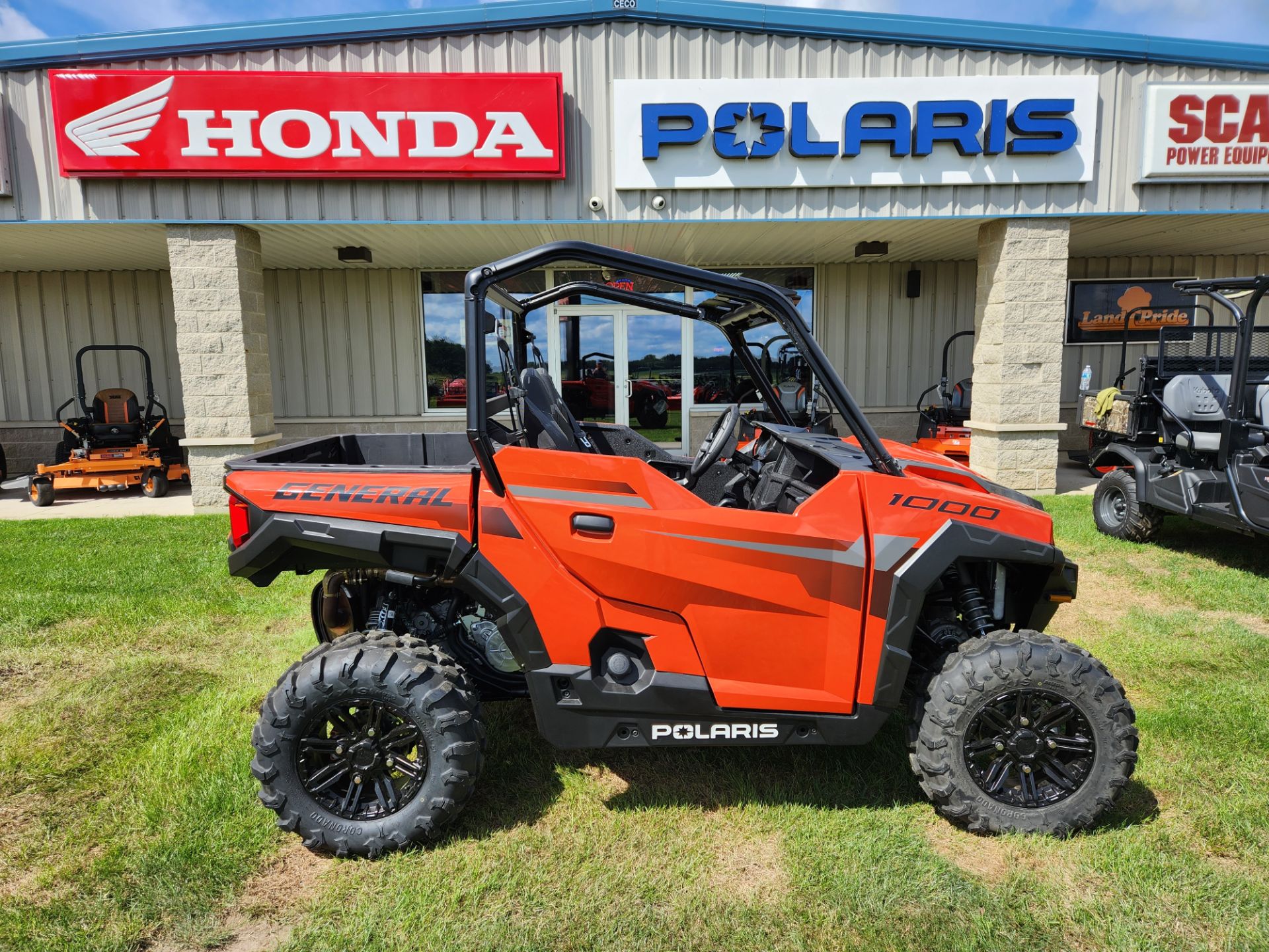 2024 Polaris General 1000 Premium in Beaver Dam, Wisconsin - Photo 1