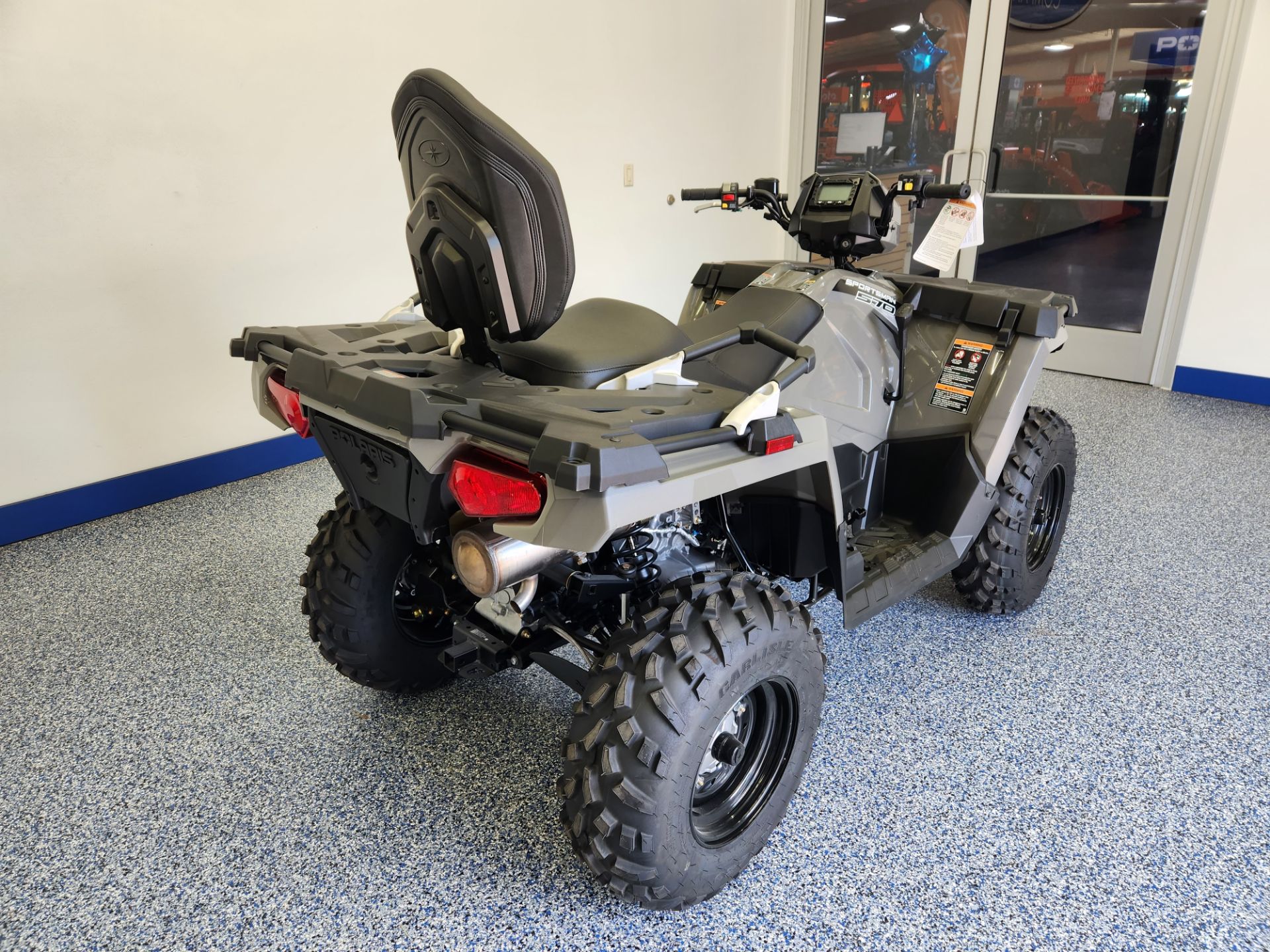 2024 Polaris Sportsman Touring 570 EPS in Beaver Dam, Wisconsin - Photo 8