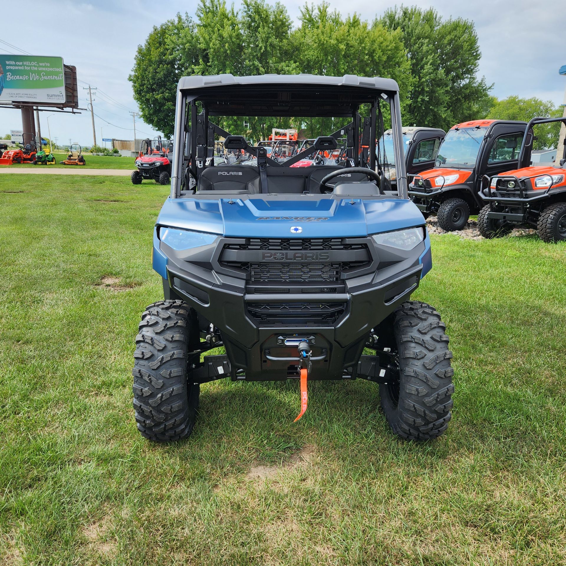 2025 Polaris Ranger Crew XP 1000 Premium in Beaver Dam, Wisconsin - Photo 3