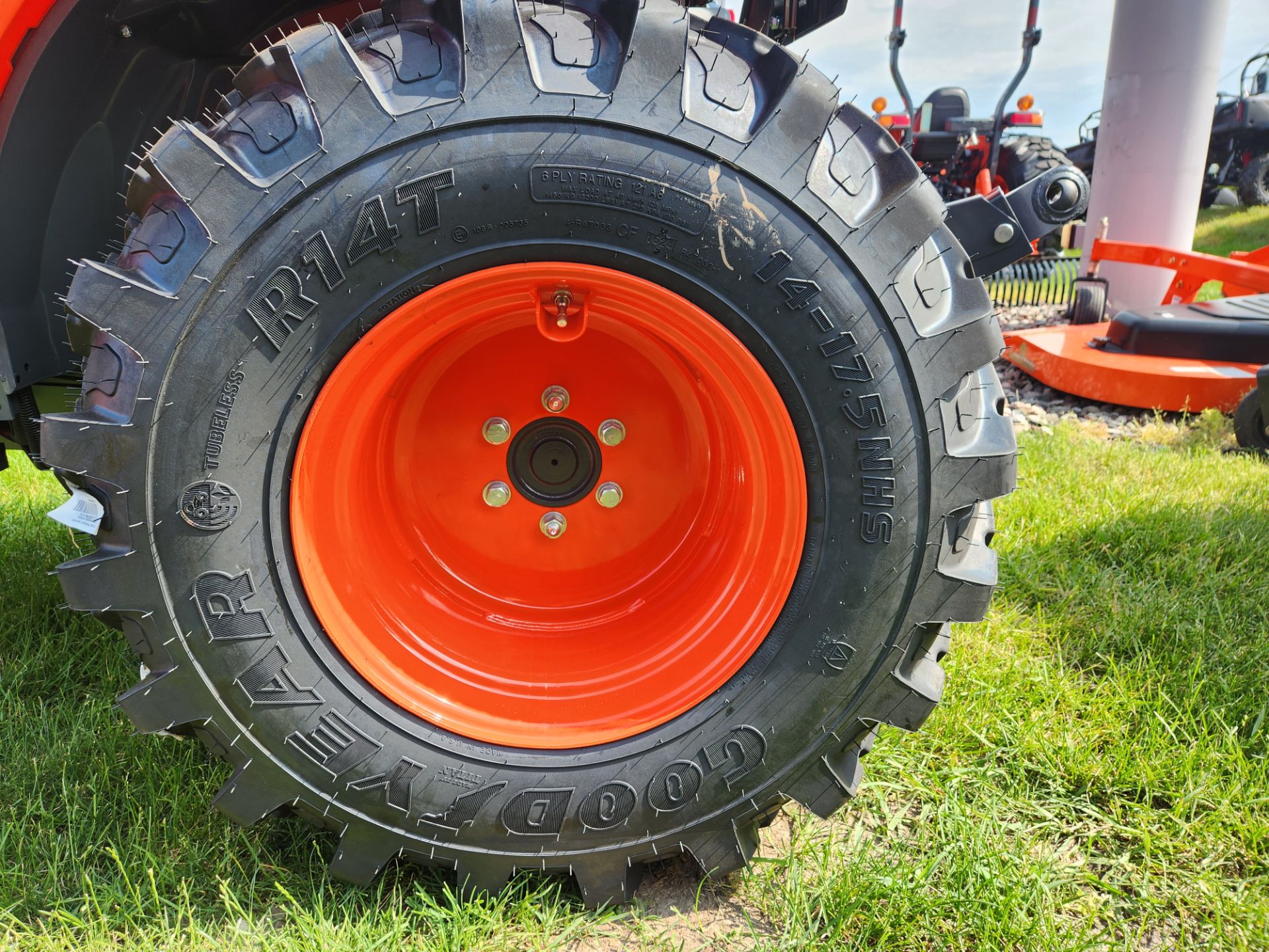 2024 Kubota LX2620HSDC in Beaver Dam, Wisconsin - Photo 14