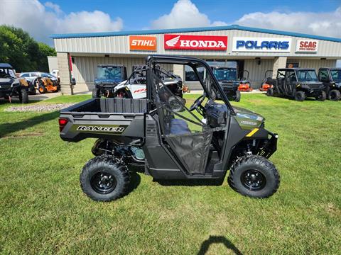 2025 Polaris Ranger 1000 EPS in Beaver Dam, Wisconsin - Photo 1