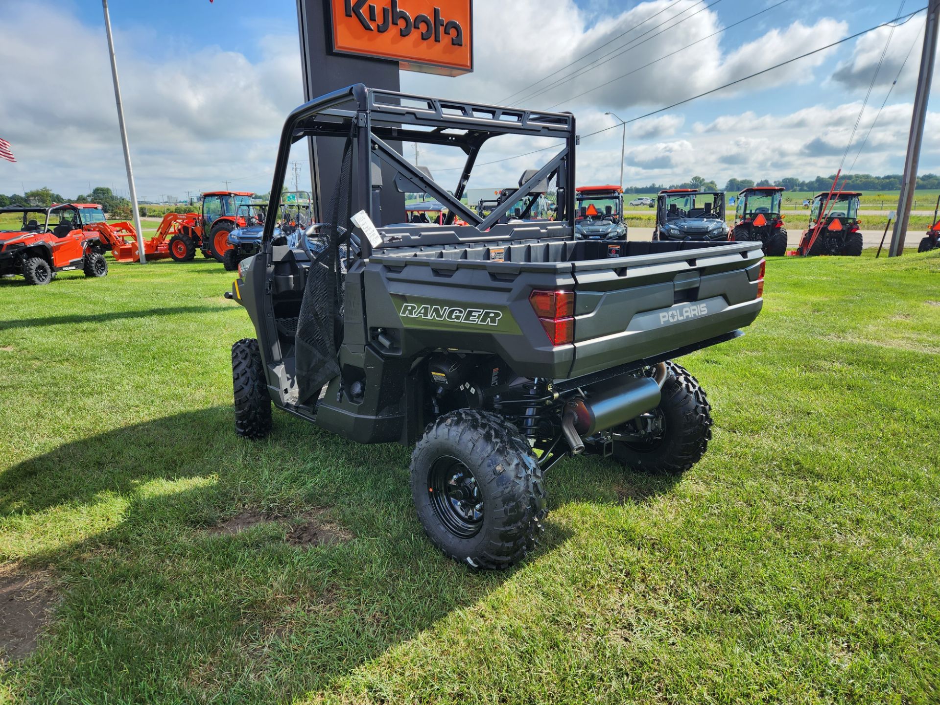 2025 Polaris Ranger 1000 EPS in Beaver Dam, Wisconsin - Photo 6