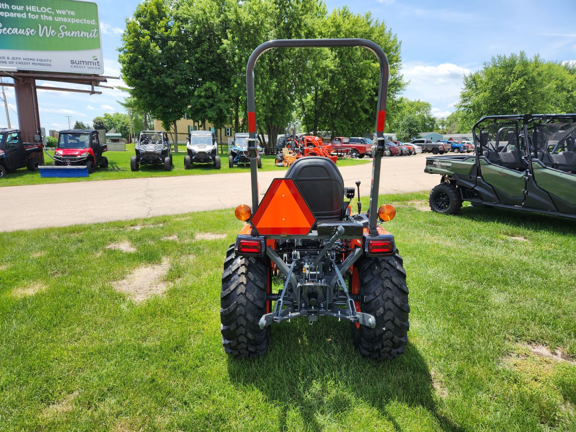 2024 Kubota B2601HSD in Beaver Dam, Wisconsin - Photo 6