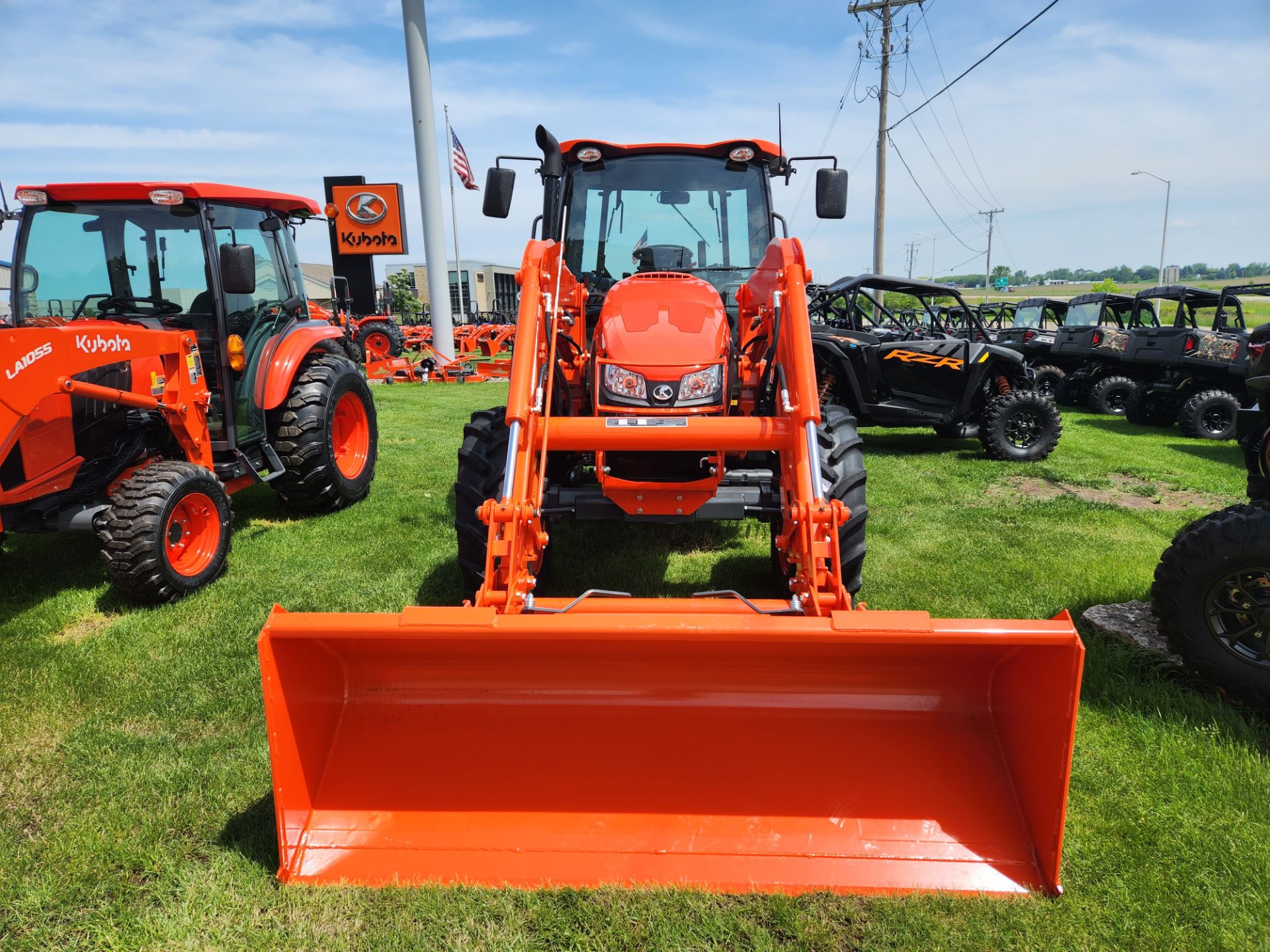 2024 Kubota M5-111HDC12-1 in Beaver Dam, Wisconsin - Photo 3