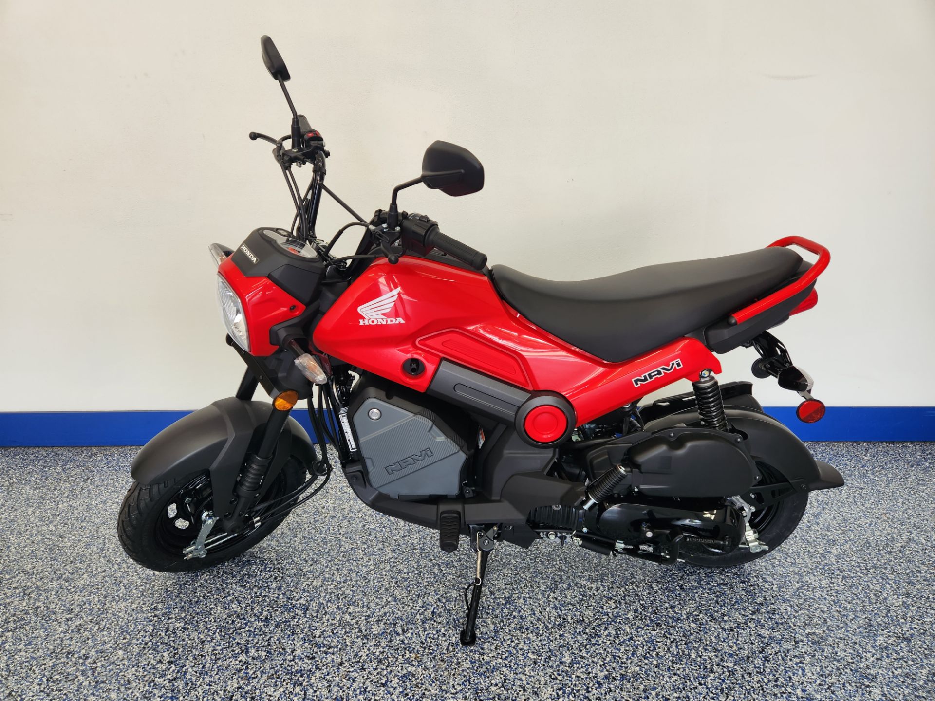 2023 Honda Navi in Beaver Dam, Wisconsin - Photo 5