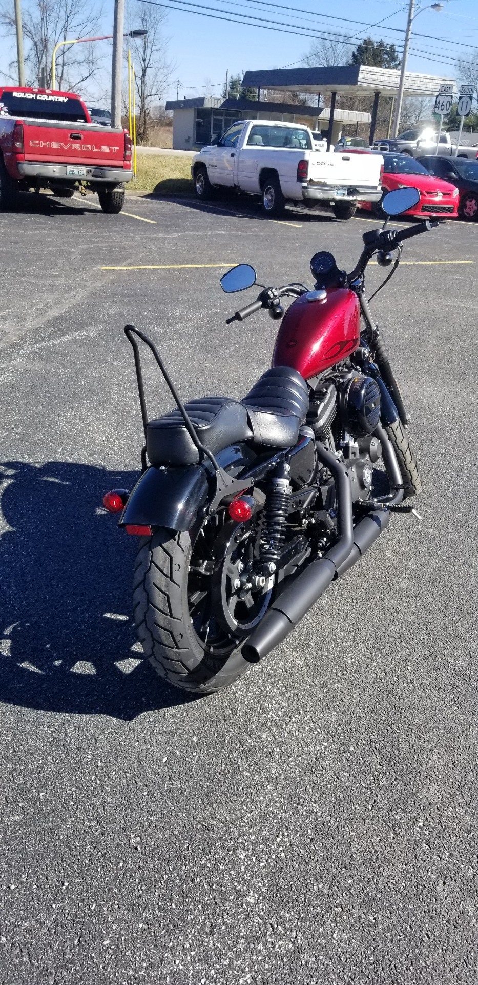 2017 Harley-Davidson Iron 883™ in Mount Sterling, Kentucky - Photo 3