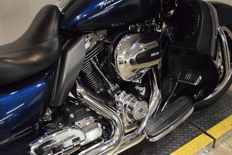 2012 Harley-Davidson Road Glide® Custom in Wauconda, Illinois - Photo 6