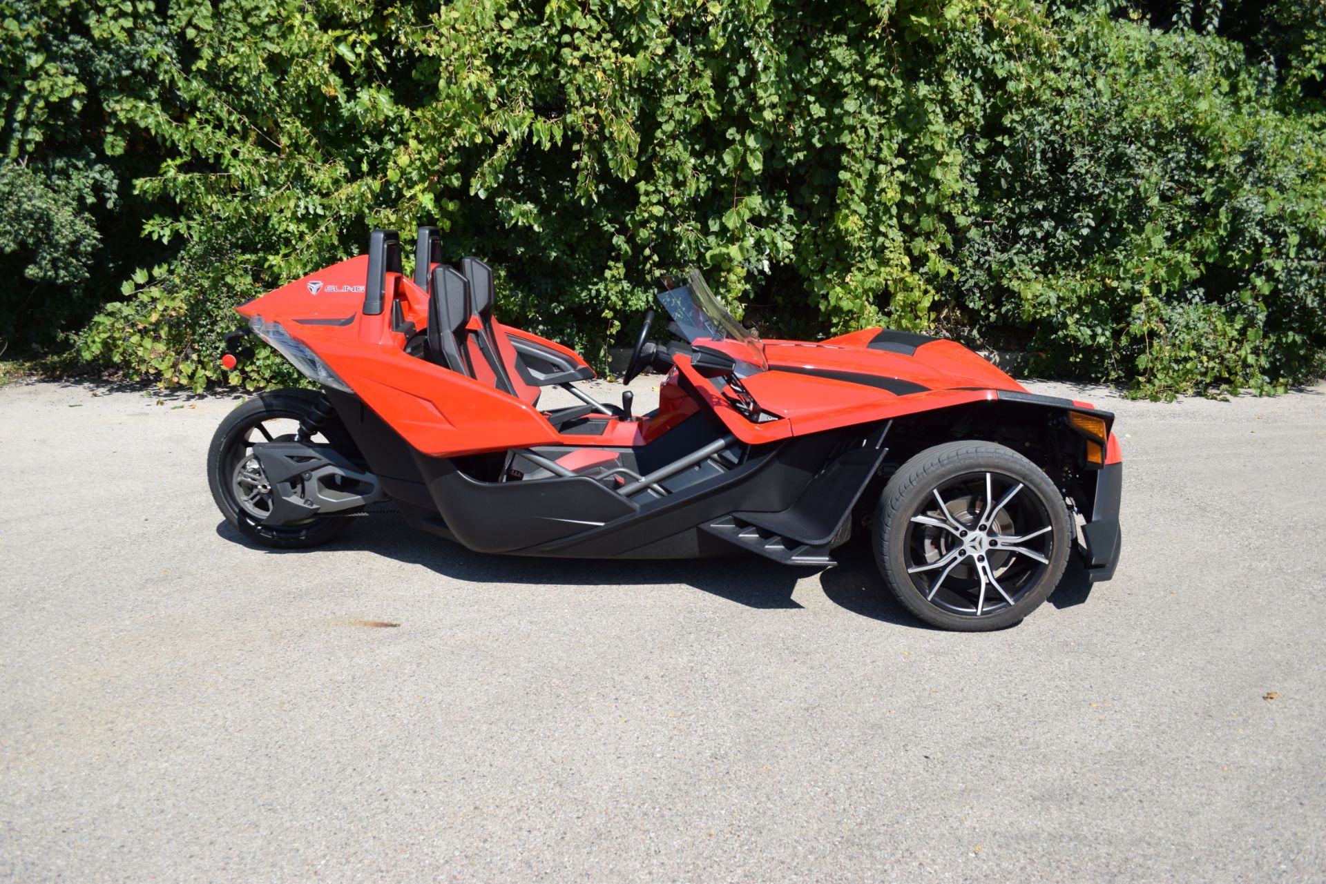 2015 Polaris Slingshot SL in Wauconda, Illinois - Photo 1