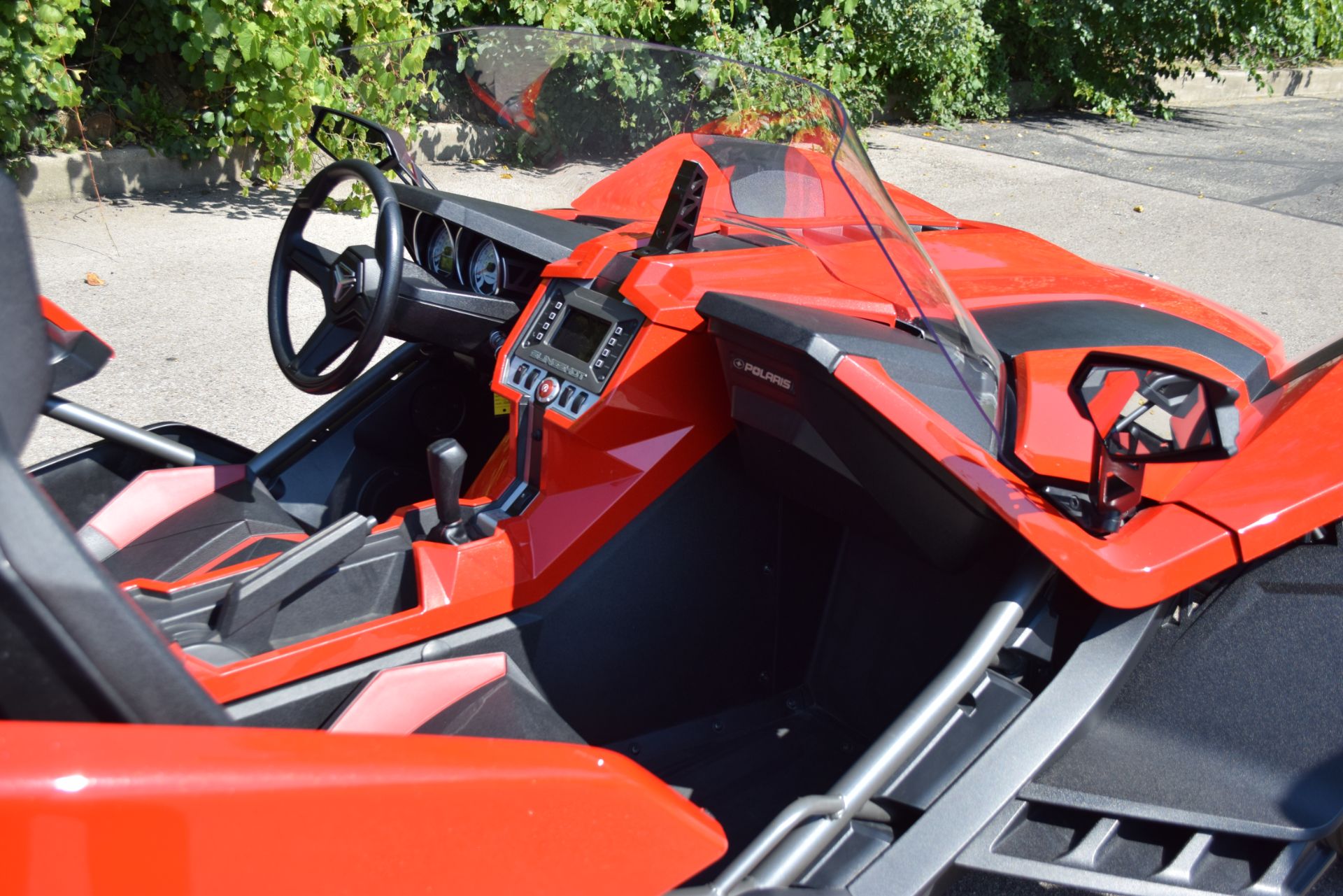 2015 Polaris Slingshot SL in Wauconda, Illinois - Photo 6