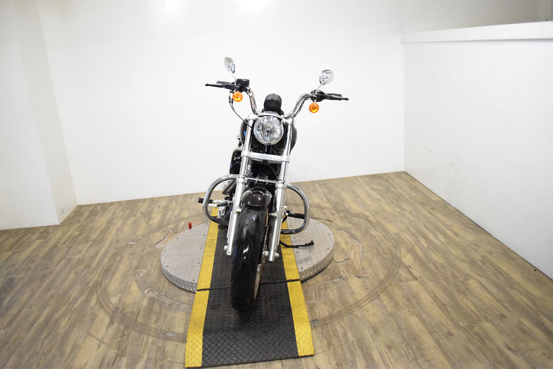 2015 Harley-Davidson SuperLow® in Wauconda, Illinois - Photo 10
