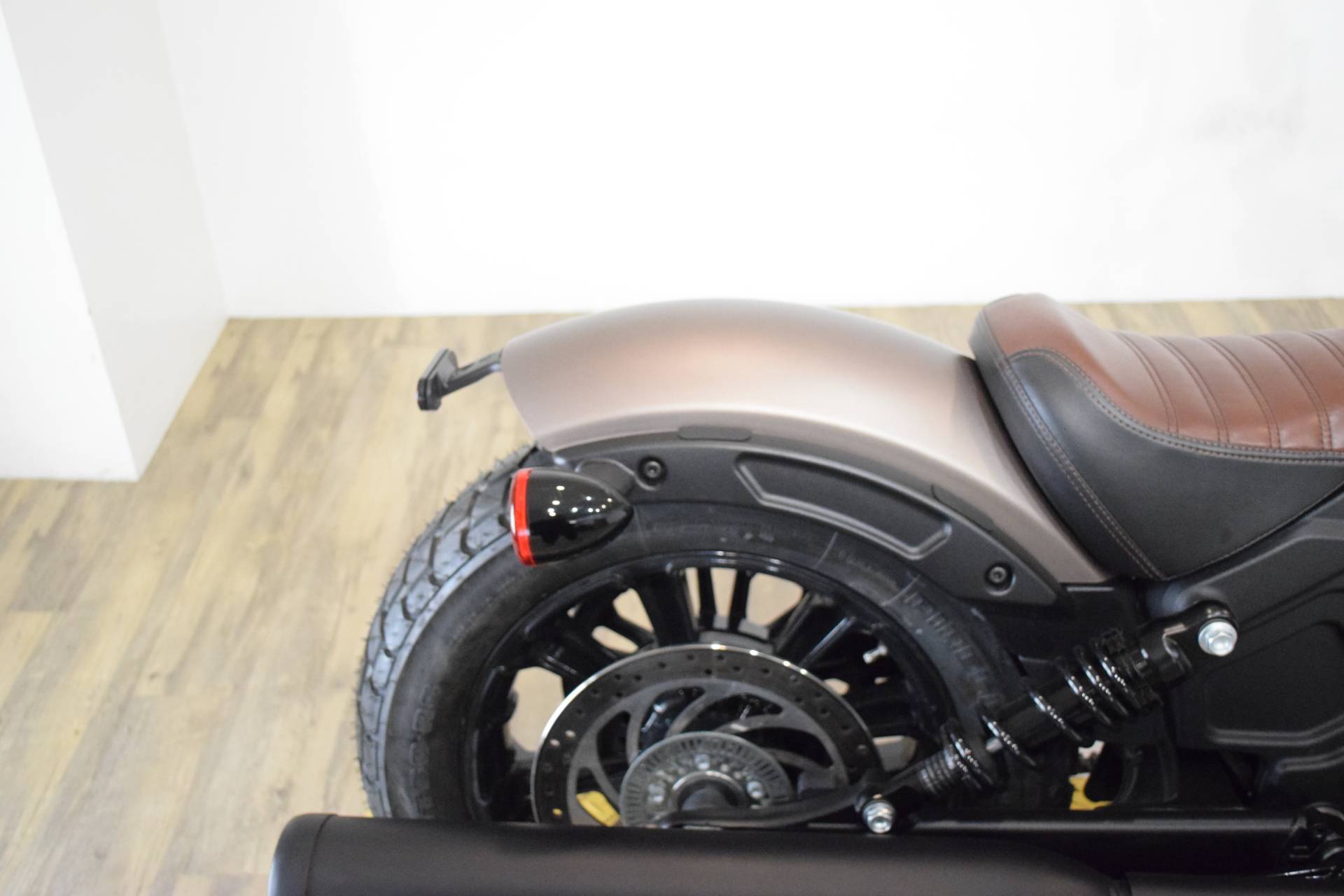 2019 Indian Scout® Bobber ABS in Wauconda, Illinois - Photo 7
