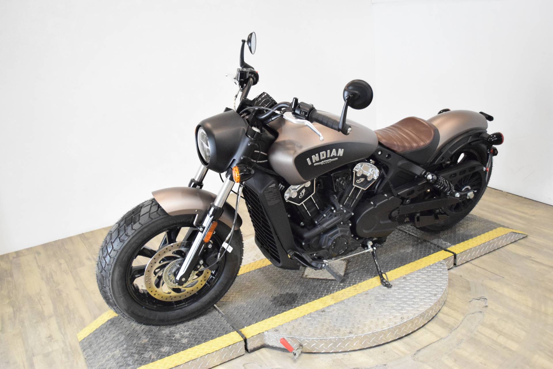 2019 Indian Scout® Bobber ABS in Wauconda, Illinois - Photo 22