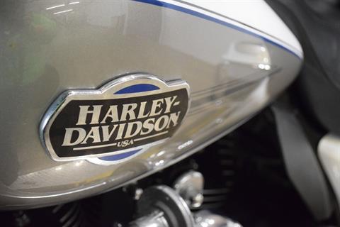 2009 Harley-Davidson Ultra Classic® Electra Glide® in Wauconda, Illinois - Photo 20