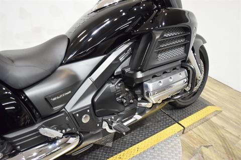 2014 Honda Gold Wing® Valkyrie® ABS in Wauconda, Illinois - Photo 6