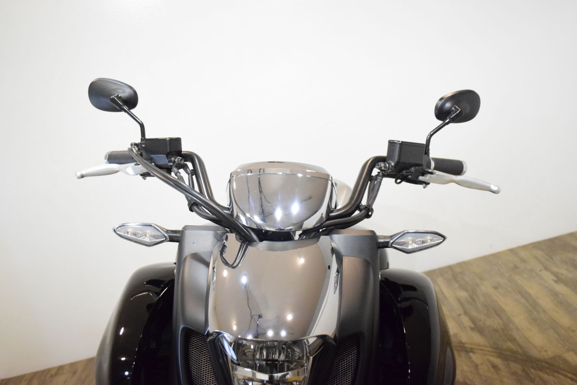 2014 Honda Gold Wing® Valkyrie® ABS in Wauconda, Illinois - Photo 13