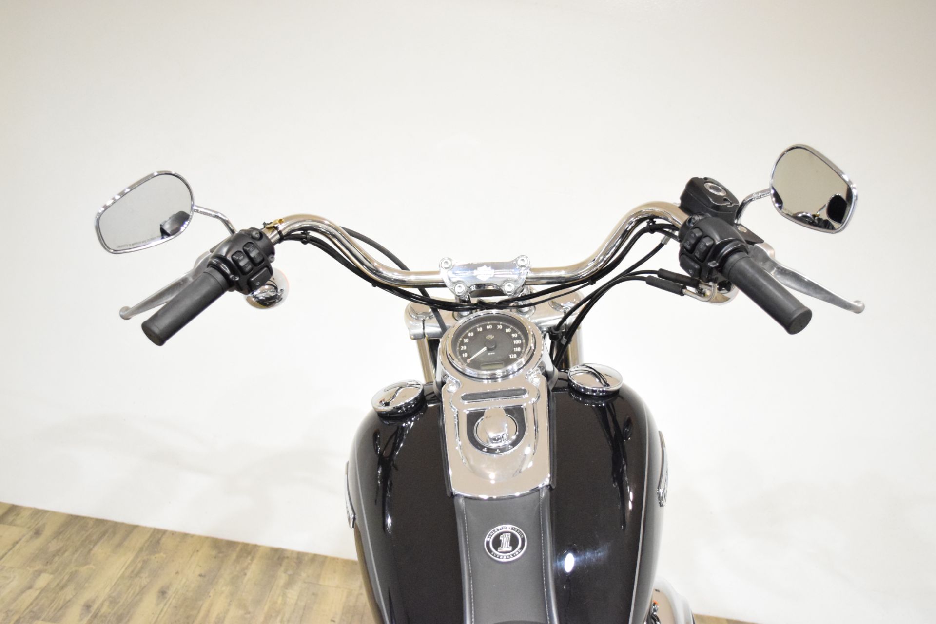 2013 Harley-Davidson Dyna® Super Glide® Custom in Wauconda, Illinois - Photo 27
