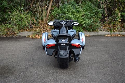 2021 Can-Am Spyder F3-T in Wauconda, Illinois - Photo 21