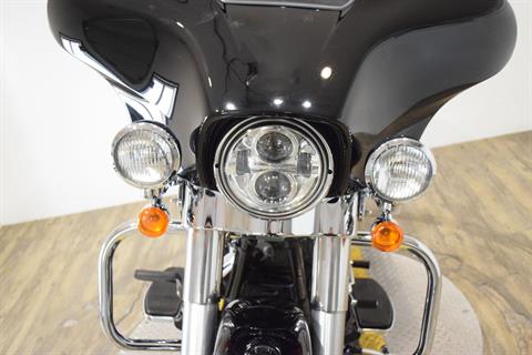 2016 Harley-Davidson FLHTP Police Electra Glide in Wauconda, Illinois - Photo 12