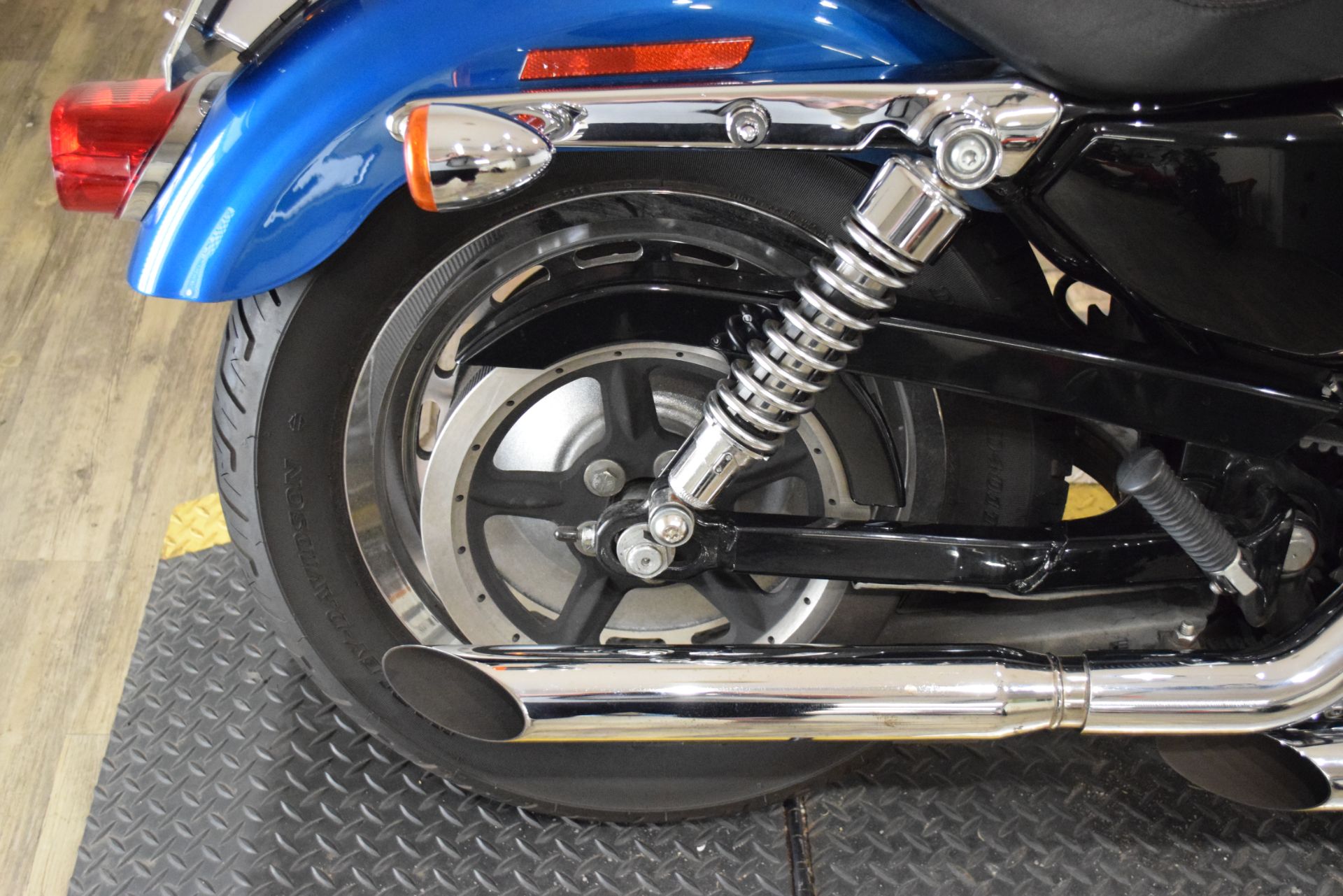 2005 Harley-Davidson Sportster® XL 1200 Custom in Wauconda, Illinois - Photo 8