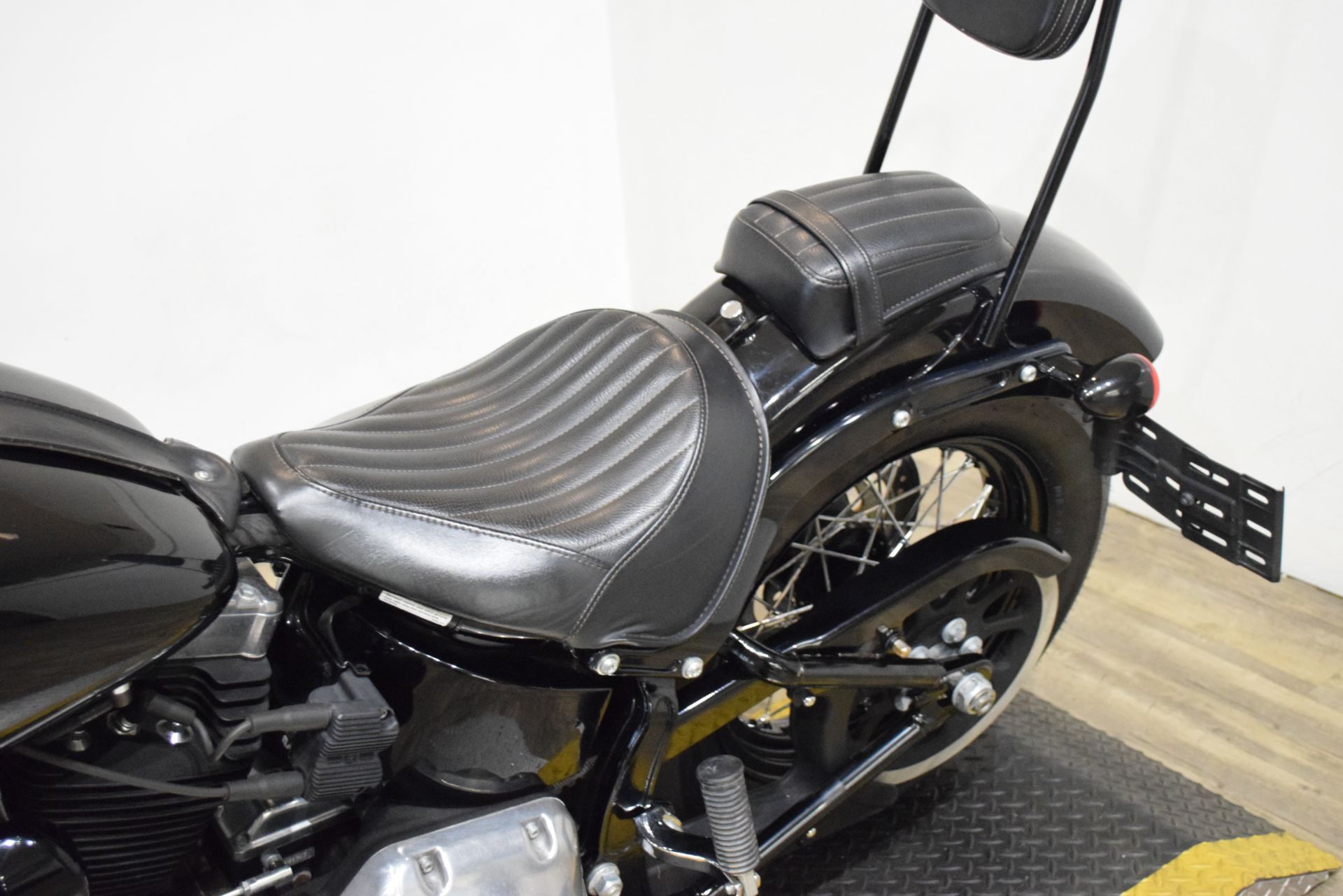 2015 Harley-Davidson Softail Slim® in Wauconda, Illinois - Photo 17