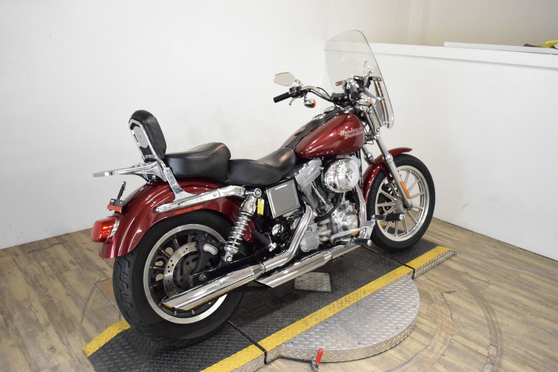 2002 Harley-Davidson FXD Dyna Super Glide® in Wauconda, Illinois - Photo 10