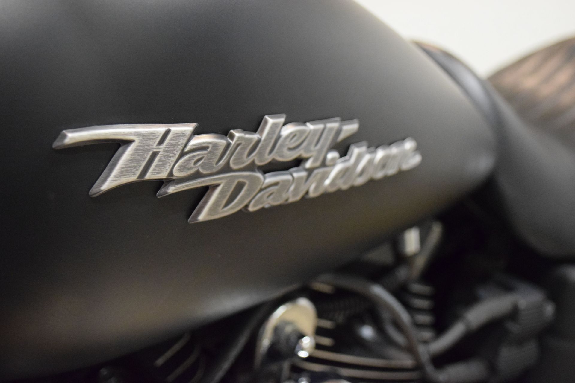 2007 Harley-Davidson Dyna® Street Bob® in Wauconda, Illinois - Photo 20