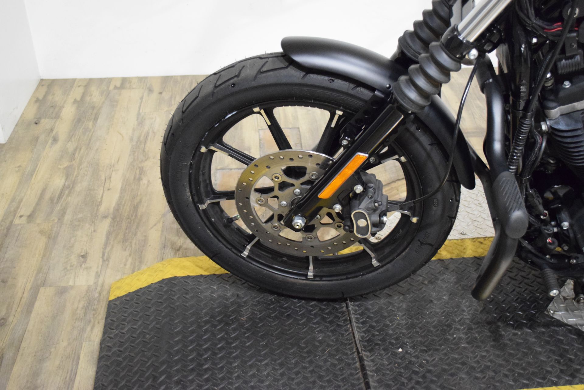 2020 Harley-Davidson Iron 883™ in Wauconda, Illinois - Photo 21