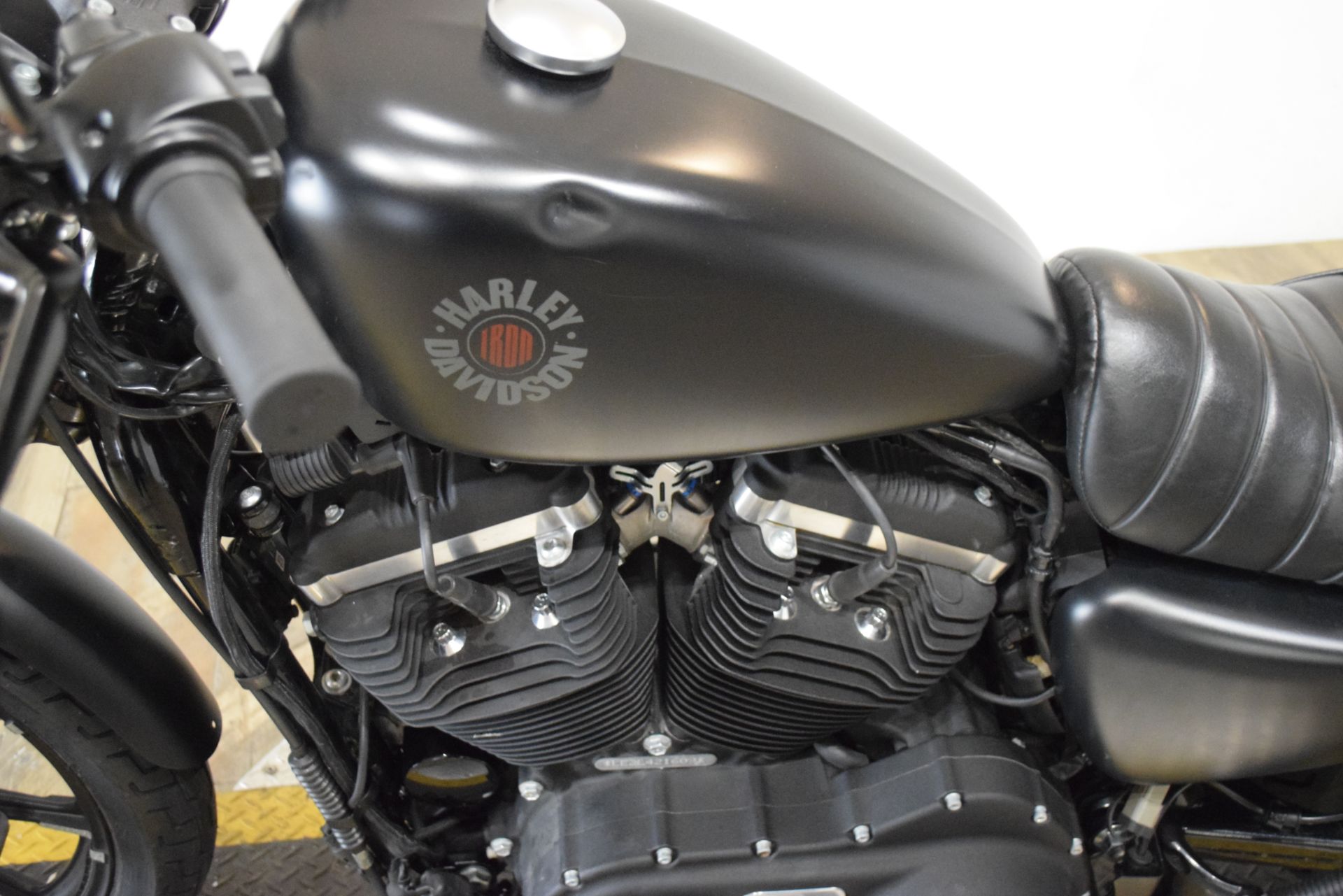 2020 Harley-Davidson Iron 883™ in Wauconda, Illinois - Photo 18