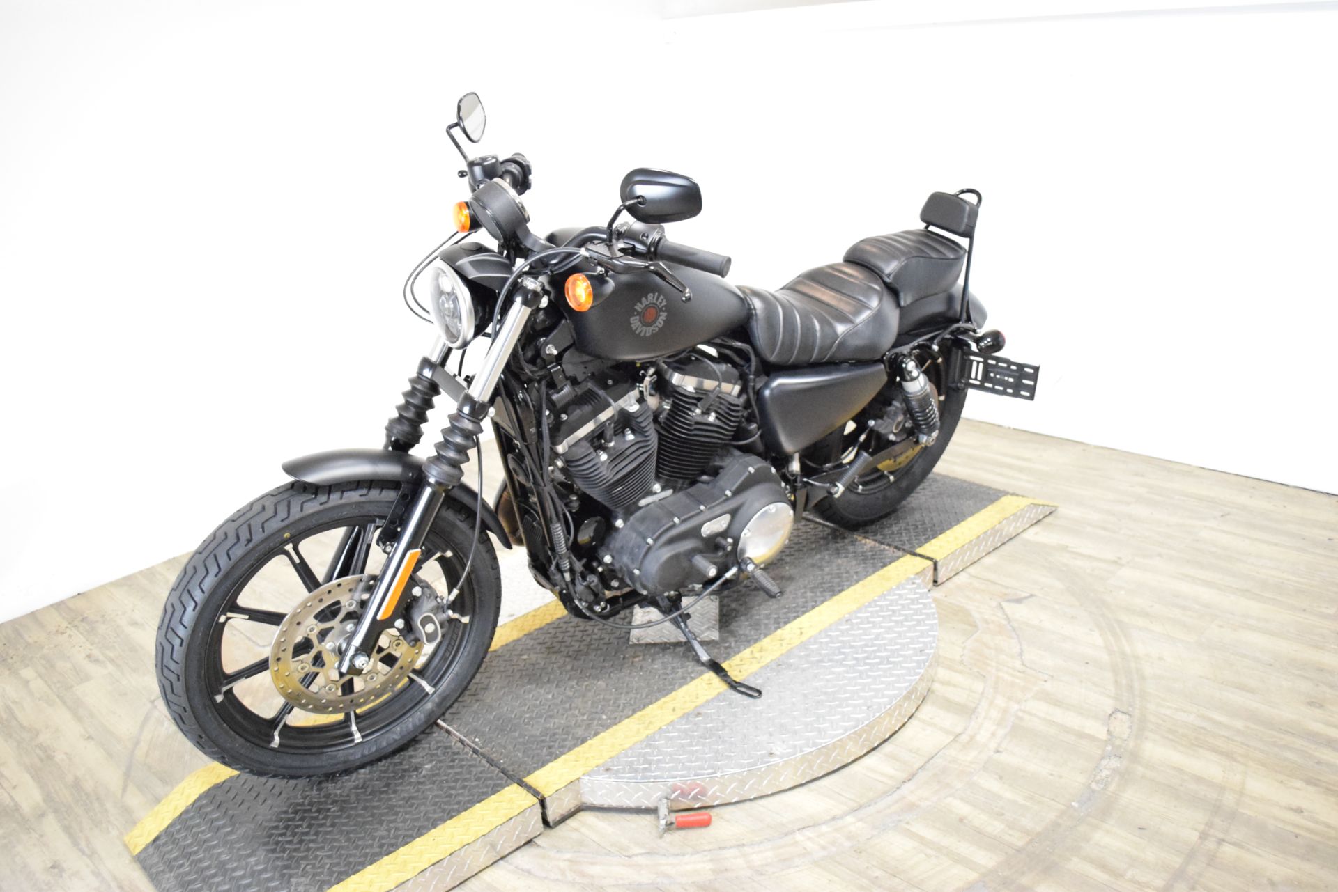 2020 Harley-Davidson Iron 883™ in Wauconda, Illinois - Photo 22