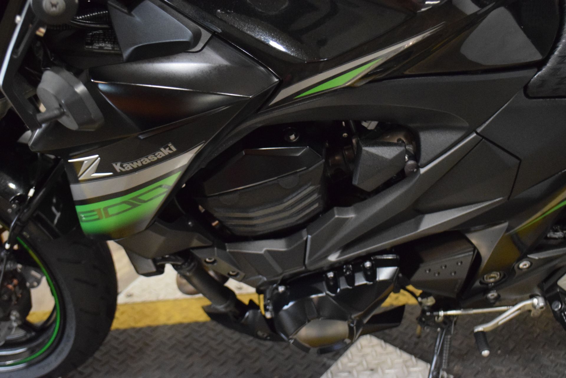 2016 Kawasaki Z800 ABS in Wauconda, Illinois - Photo 18