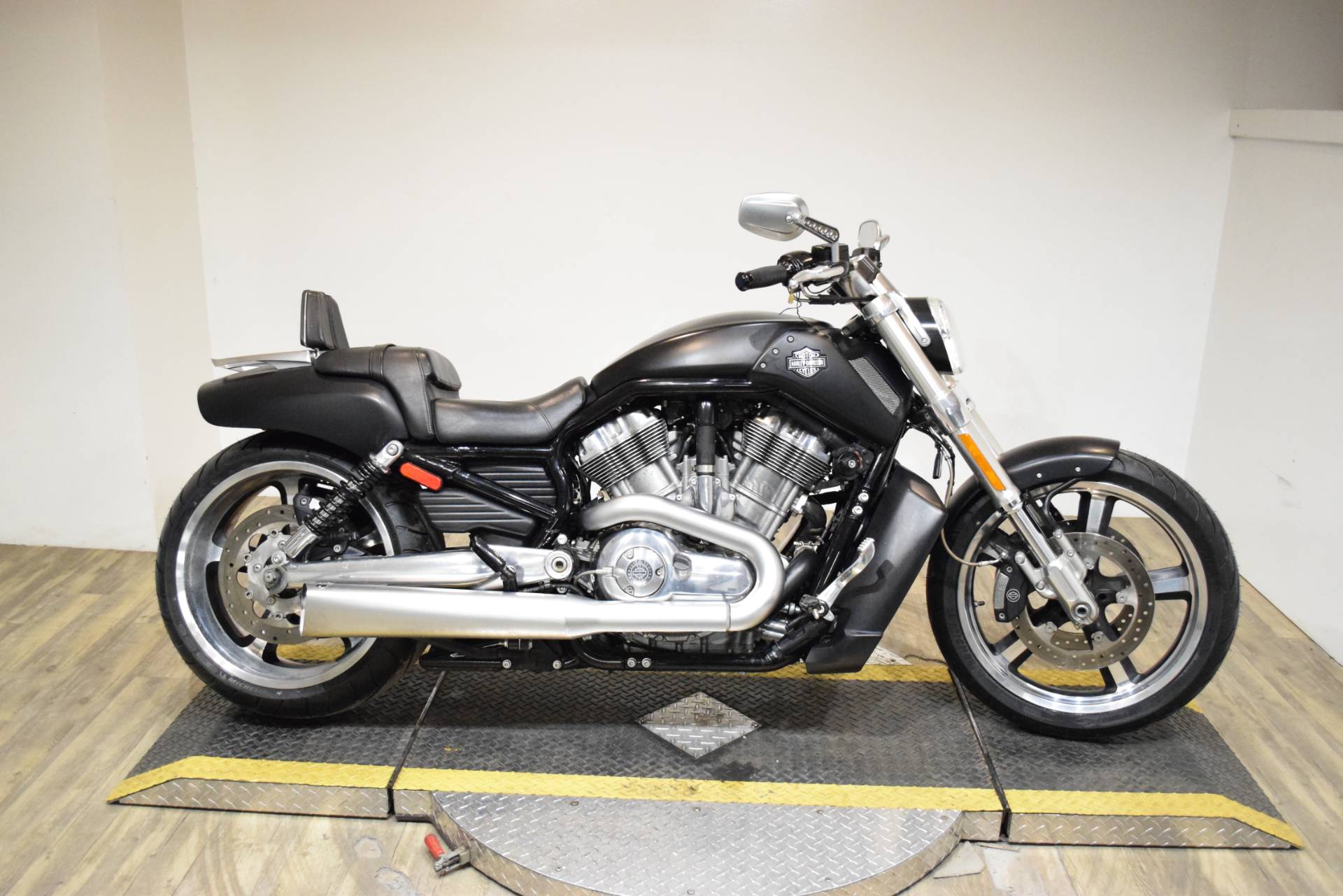2016 Harley Davidson V Rod Muscle Used Motorcycle For Sale Wauconda Illinois