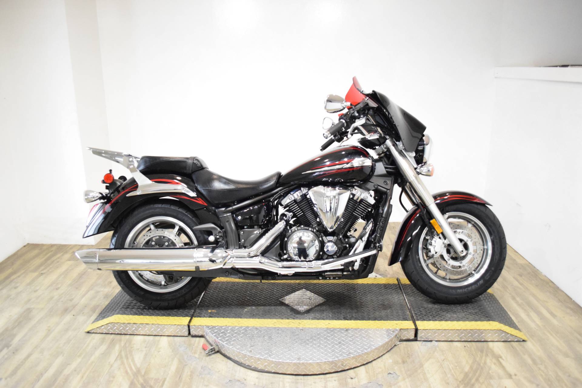 2009 yamaha v star 1300