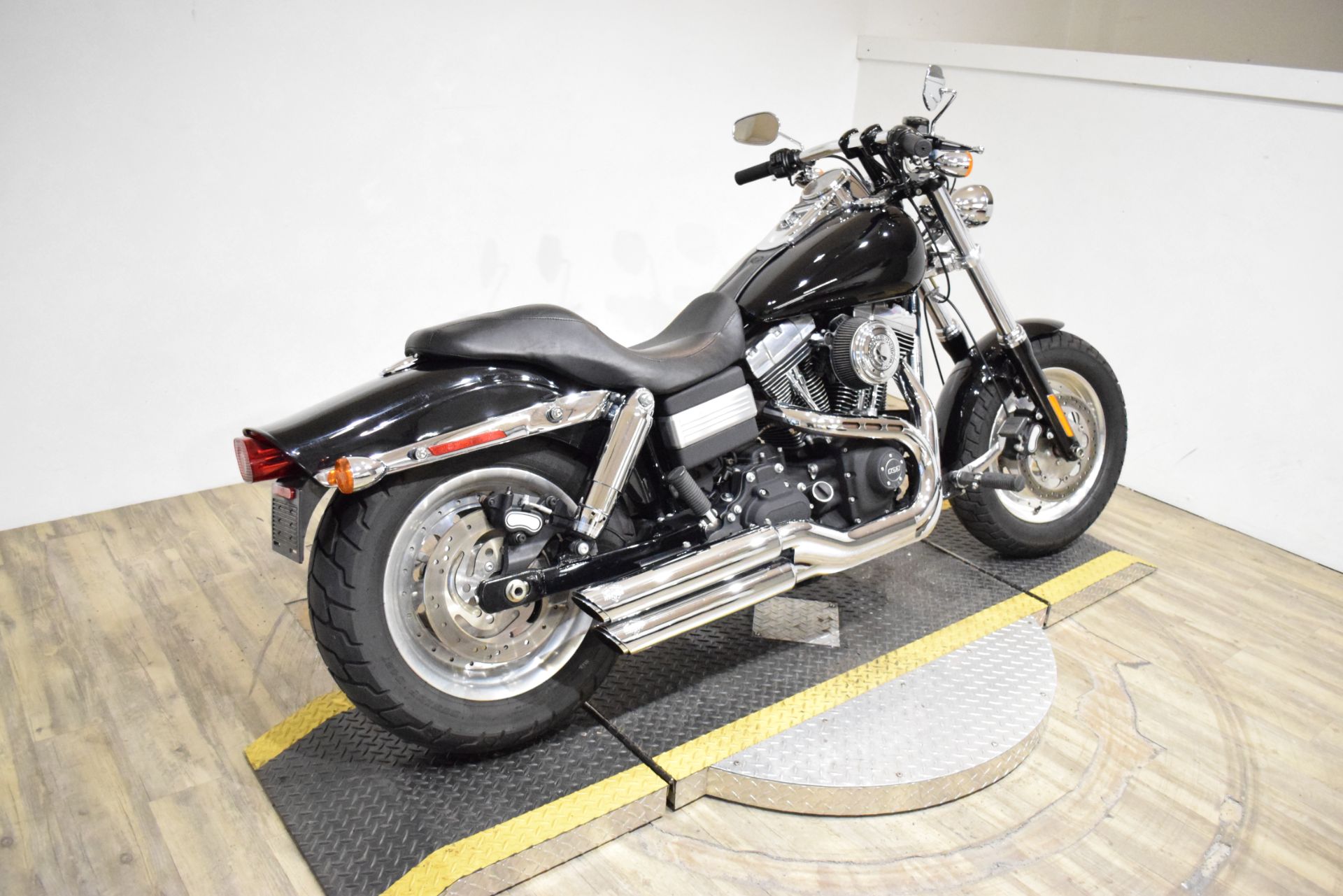 2013 Harley-Davidson Dyna® Fat Bob® in Wauconda, Illinois - Photo 9
