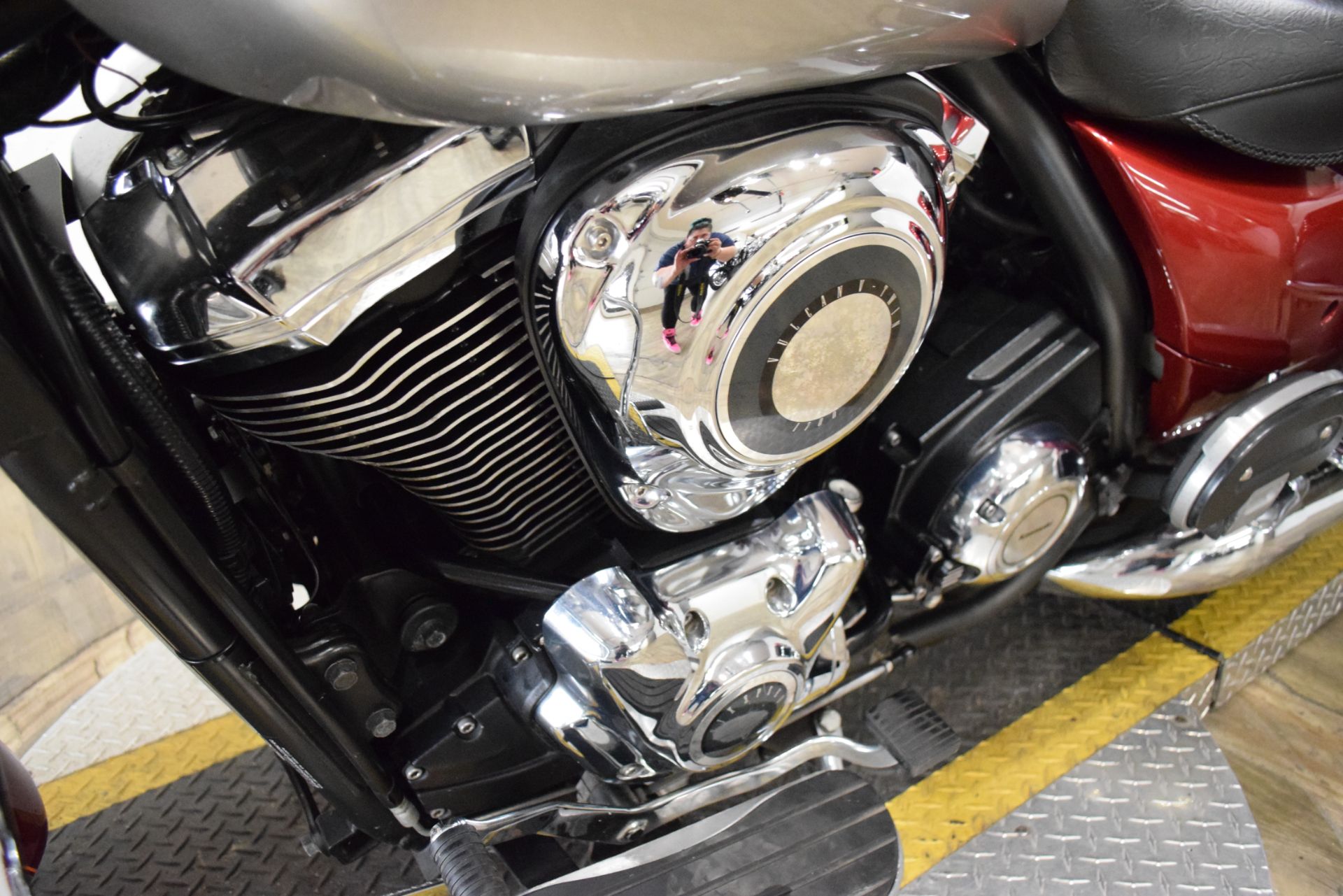 2012 Kawasaki Vulcan® 1700 Nomad™ in Wauconda, Illinois - Photo 19