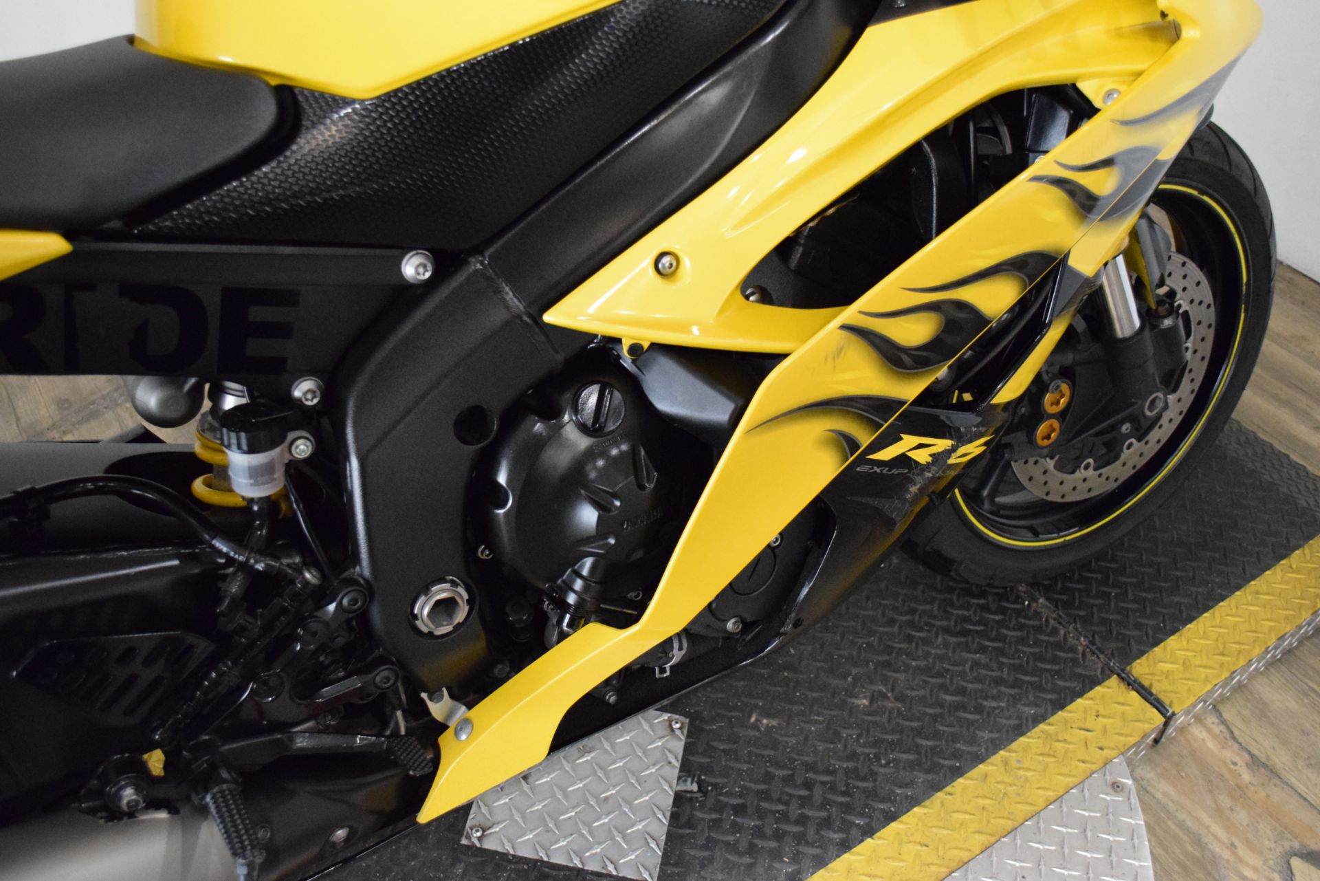 2008 Yamaha YZF-R6 in Wauconda, Illinois - Photo 6