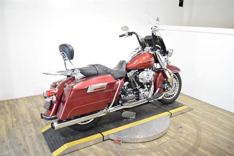 2009 Harley-Davidson Road King® in Wauconda, Illinois - Photo 9