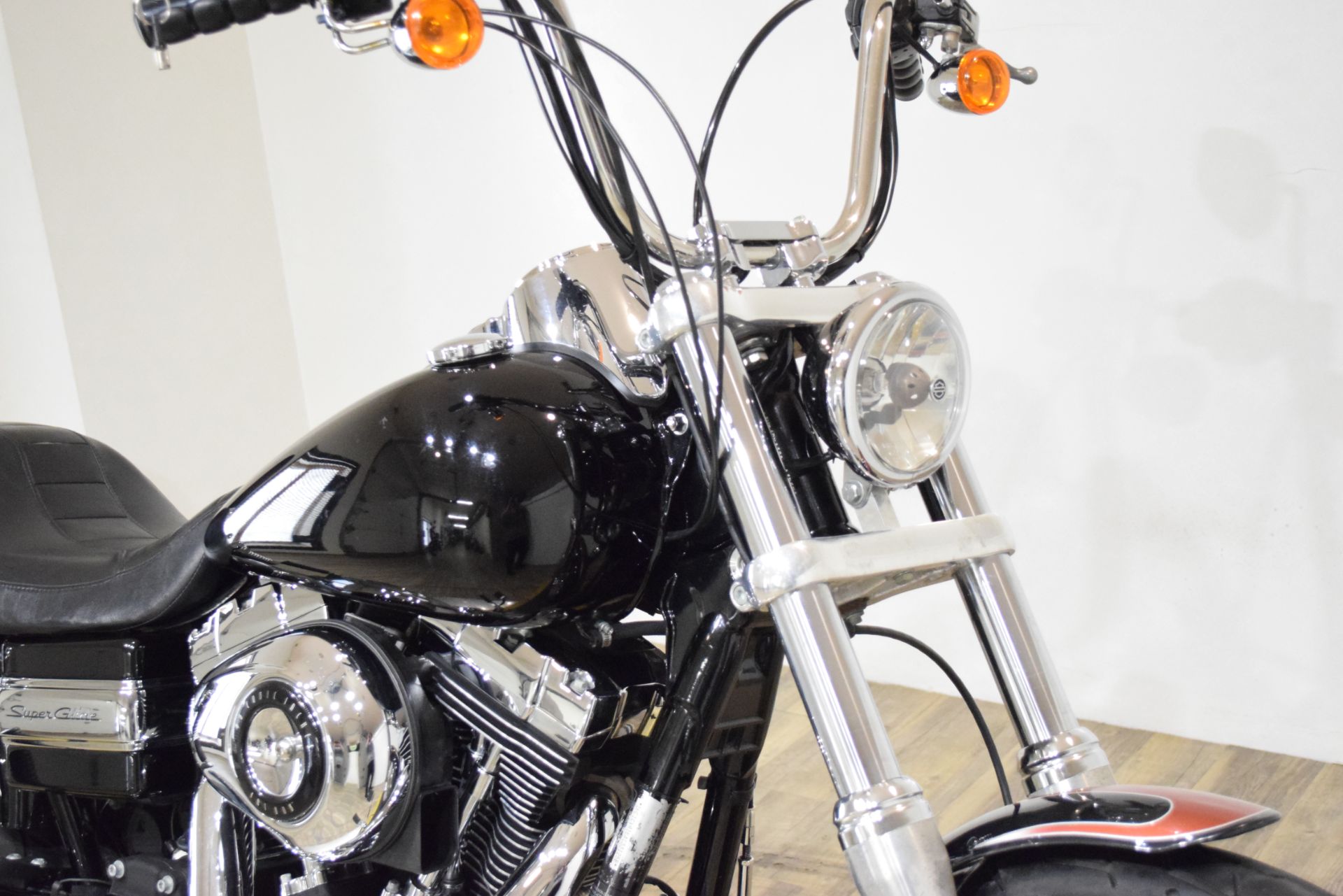 2010 Harley-Davidson Dyna® Super Glide® Custom in Wauconda, Illinois - Photo 3