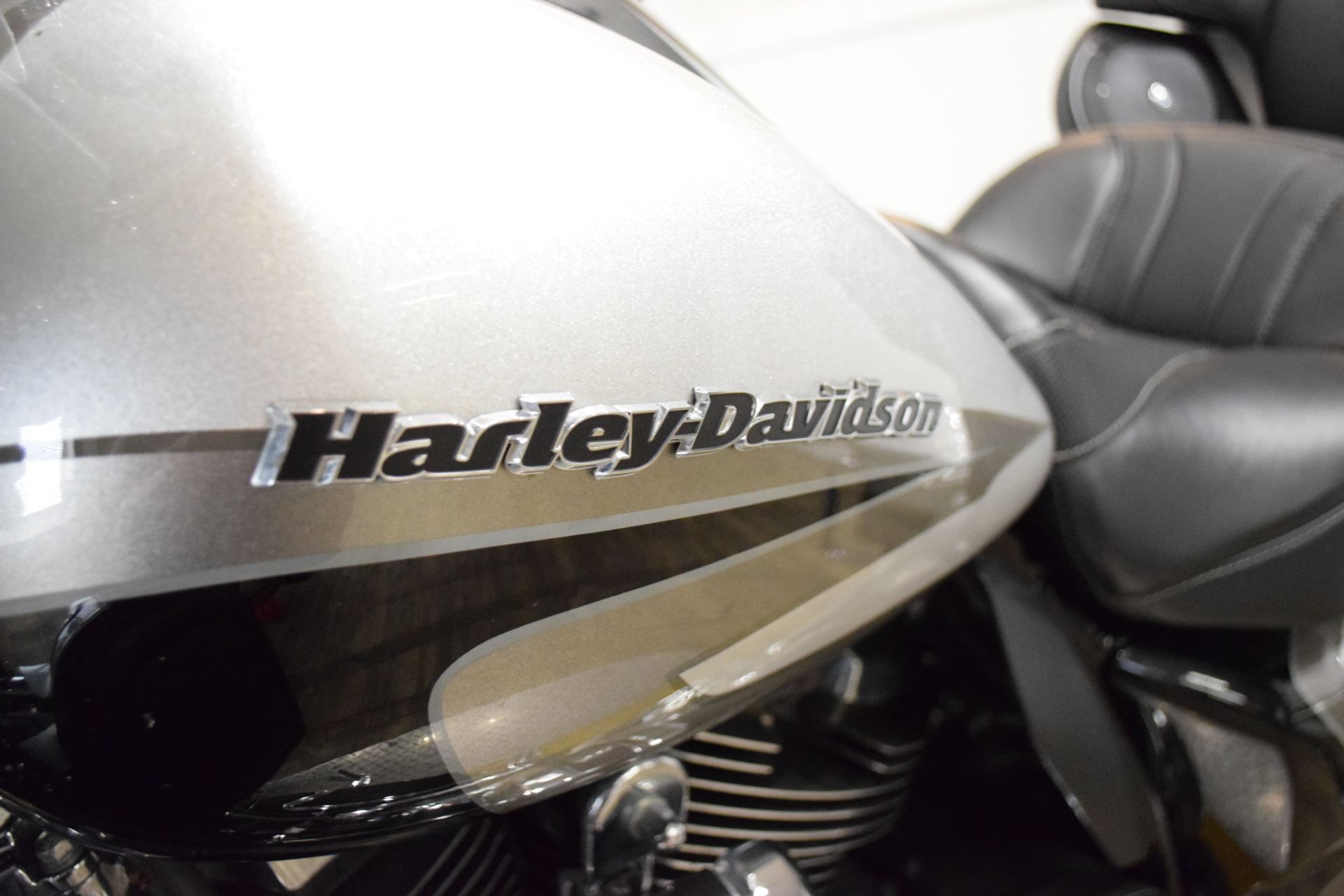2017 Harley-Davidson CVO™ Limited in Wauconda, Illinois - Photo 20