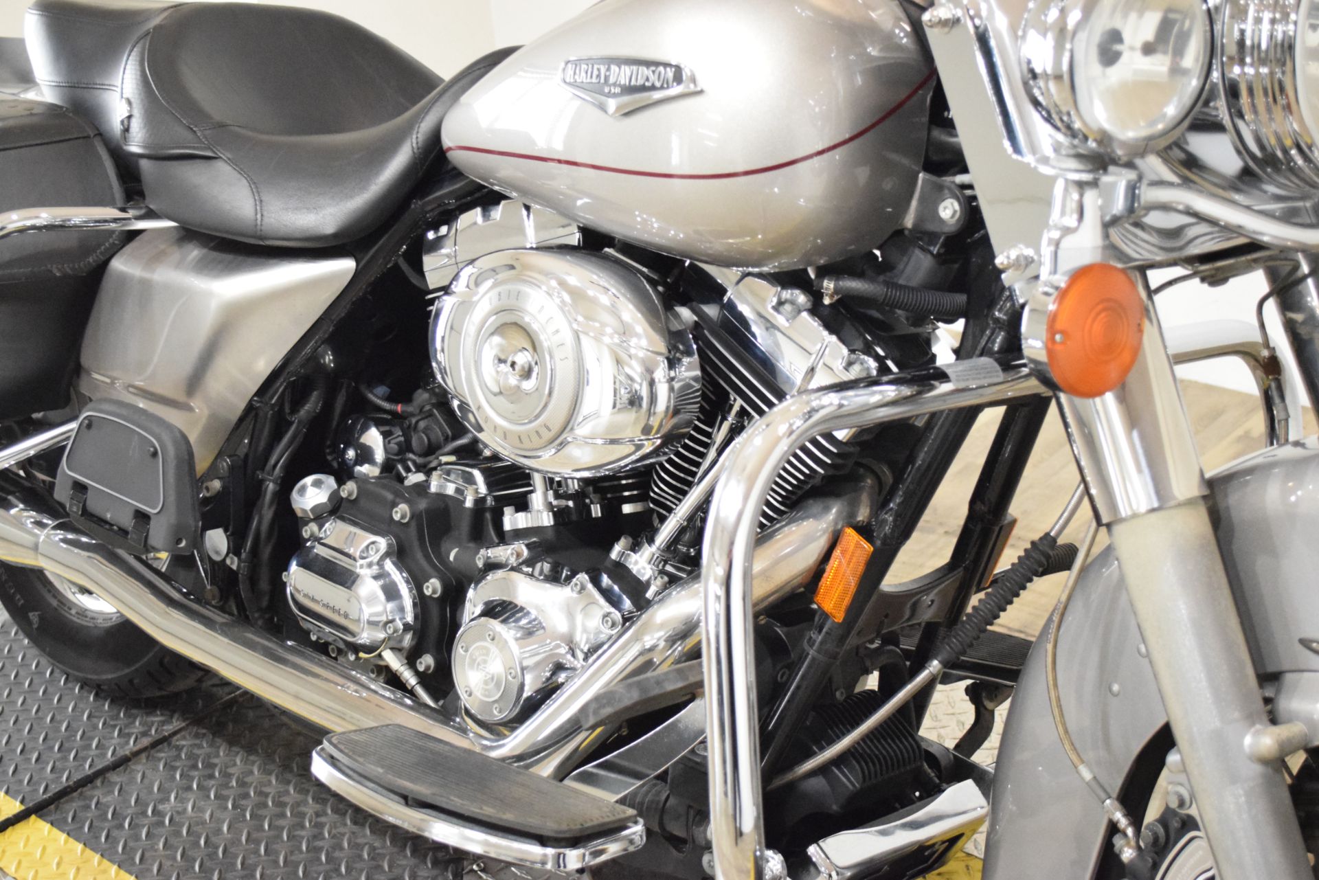 2007 Harley-Davidson FLHRC Road King® Classic in Wauconda, Illinois - Photo 4