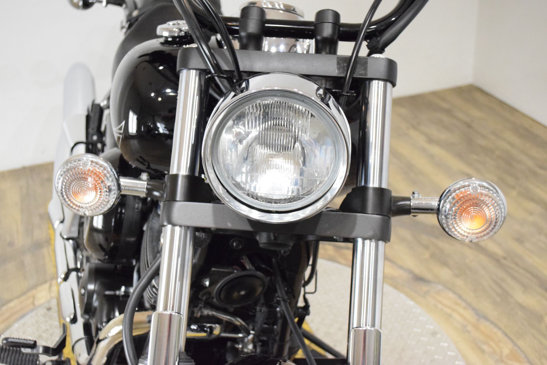 2015 Yamaha V Star 650 Custom in Wauconda, Illinois - Photo 12