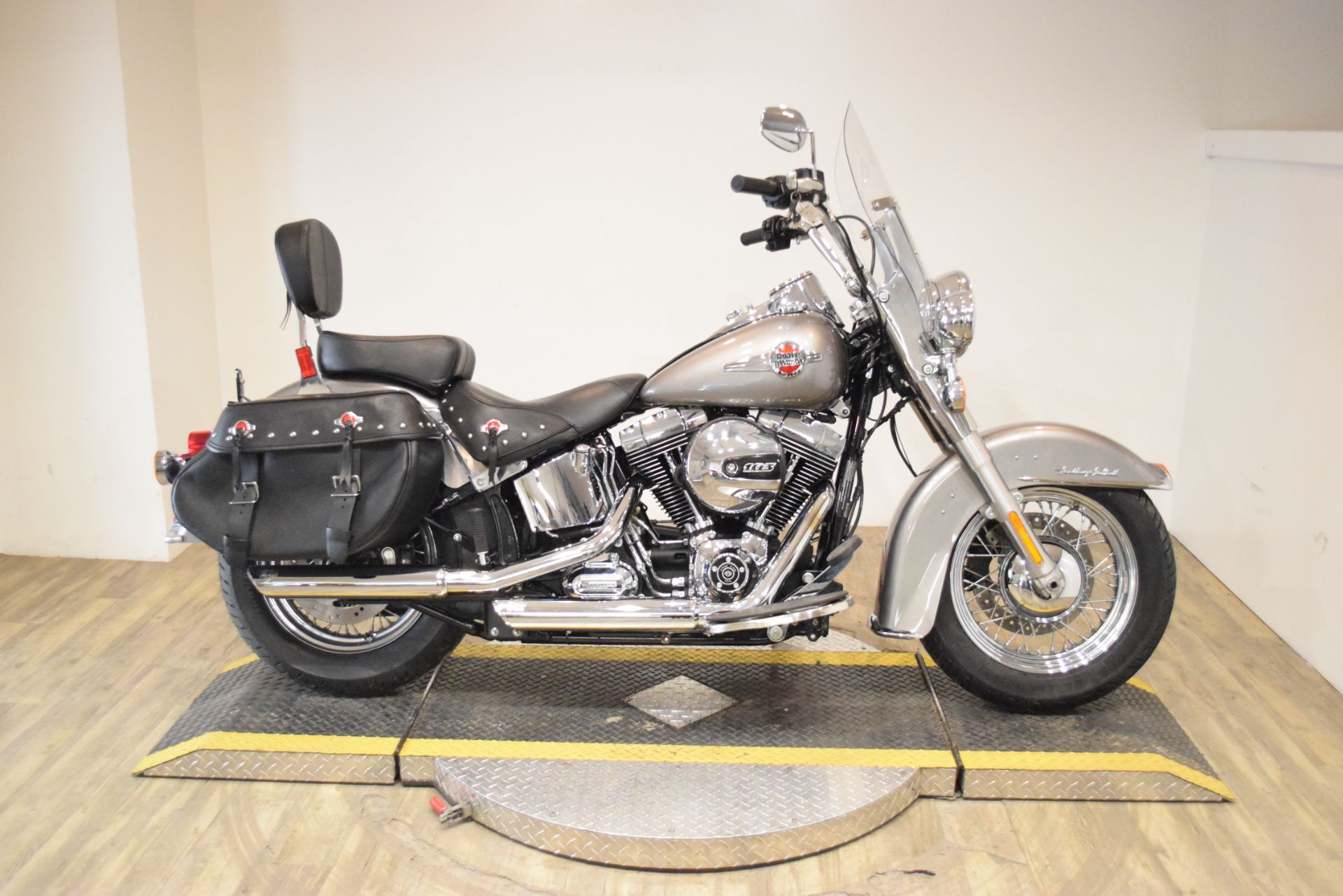 2016 Harley Davidson Heritage Softail Classic Used Motorcycle For Sale Wauconda Illinois