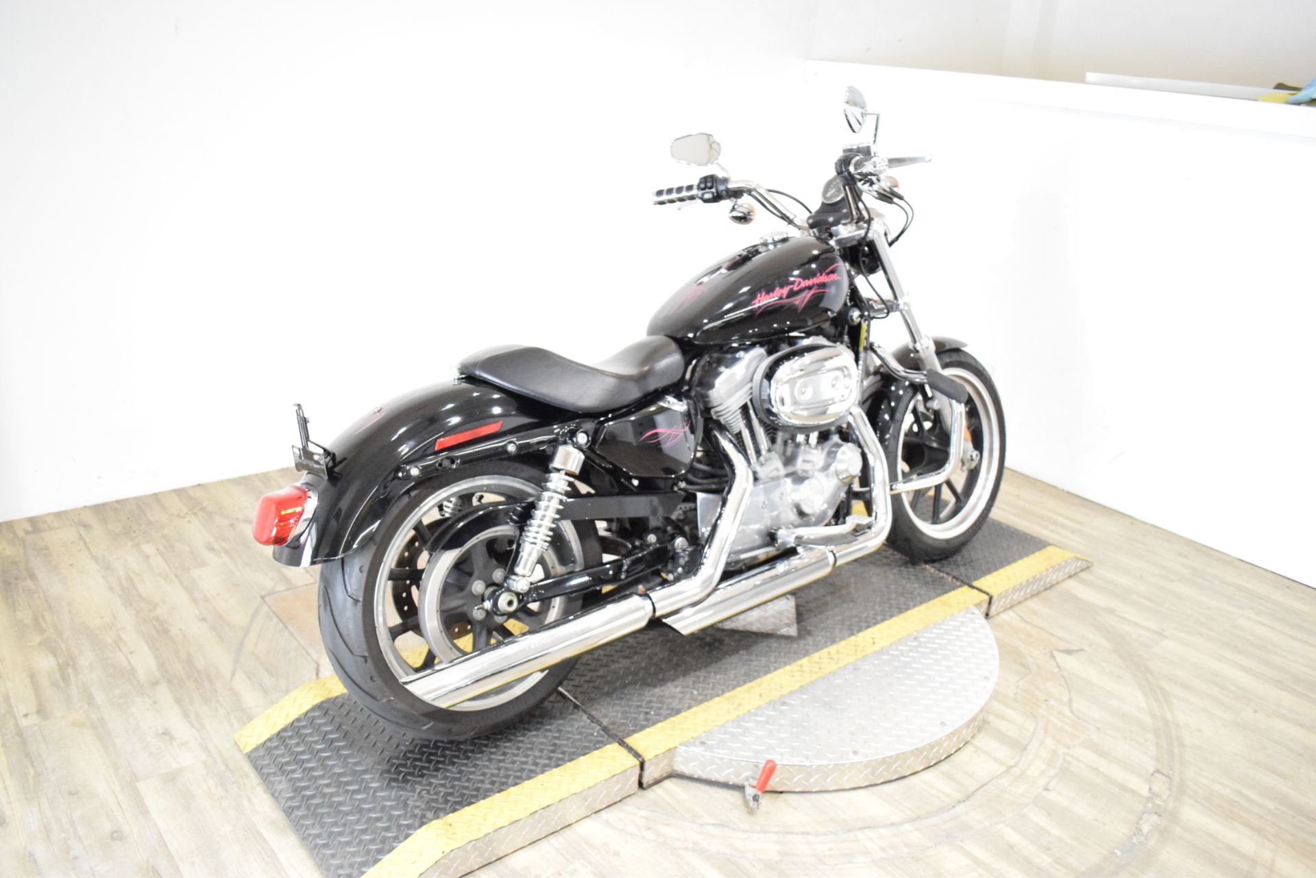 2014 Harley-Davidson Sportster® SuperLow® in Wauconda, Illinois - Photo 9