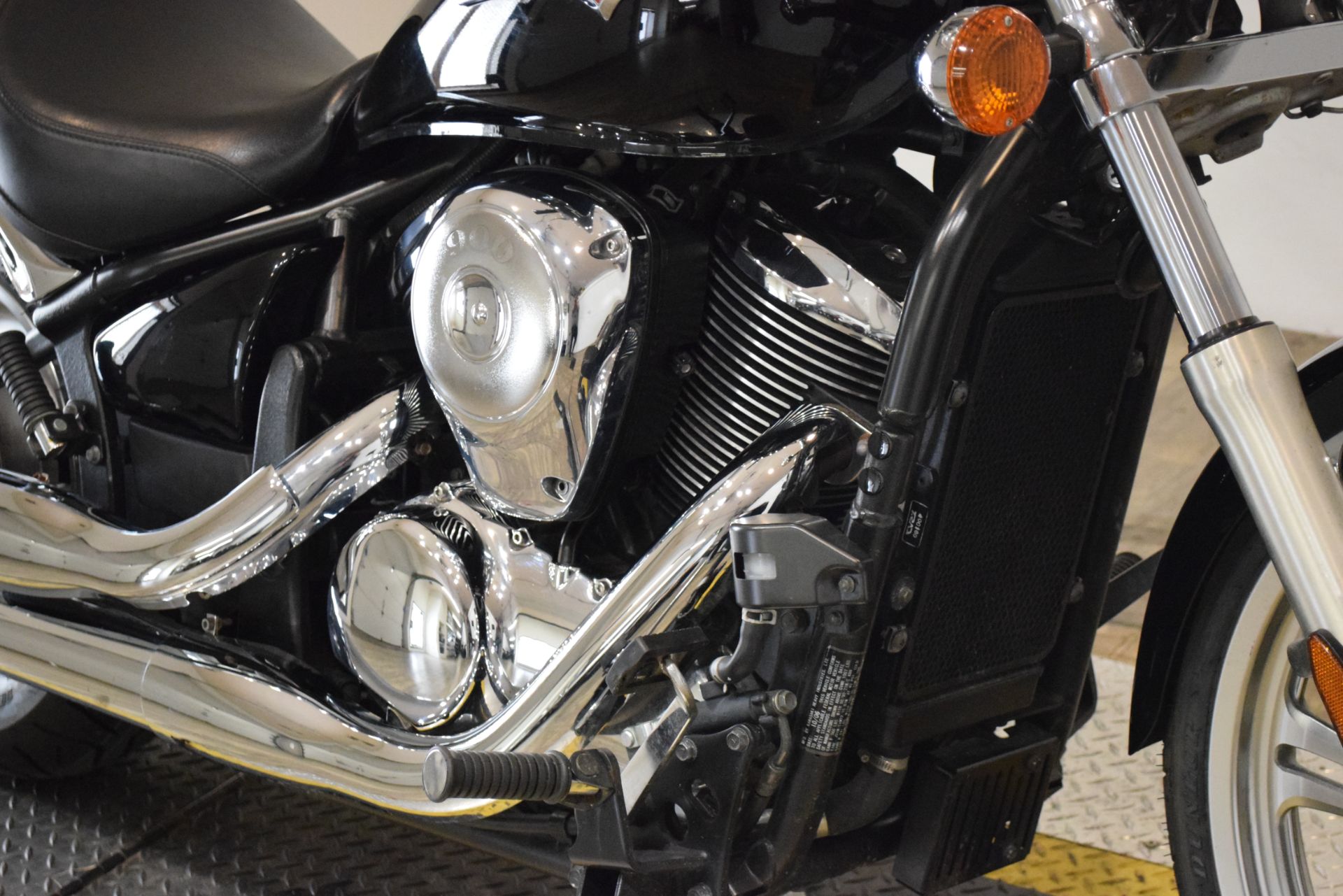 2007 Kawasaki Vulcan® 900 Custom in Wauconda, Illinois - Photo 4