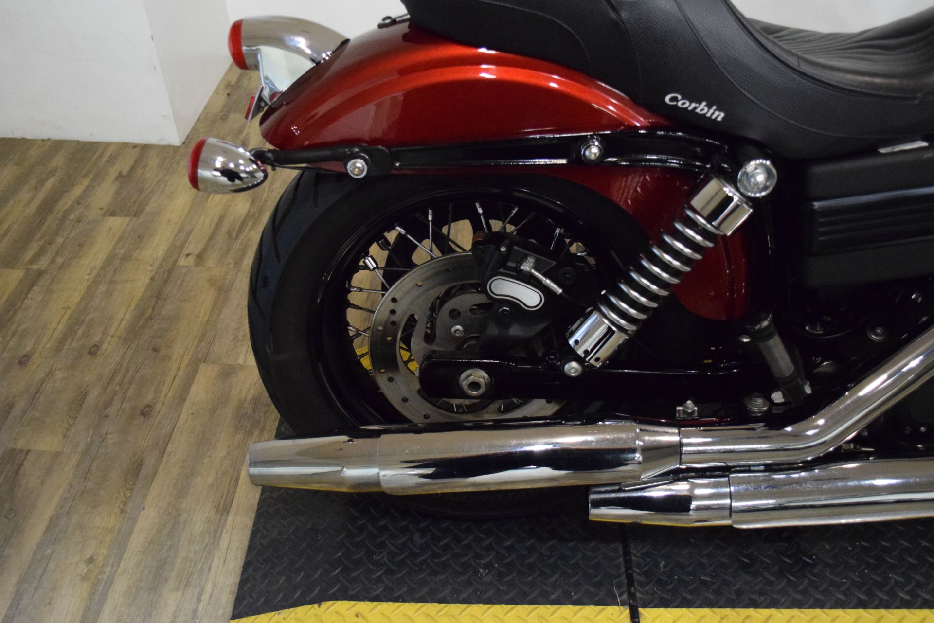 2010 Harley-Davidson Dyna® Street Bob® in Wauconda, Illinois - Photo 8