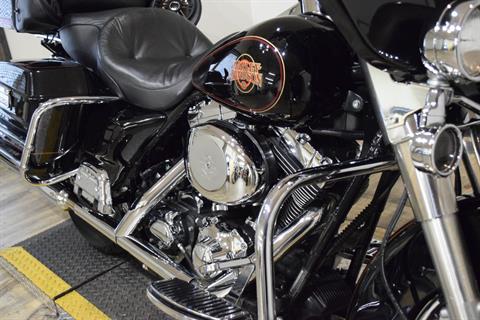 2000 Harley-Davidson FLHTC/FLHTCI Electra Glide® Classic in Wauconda, Illinois - Photo 4