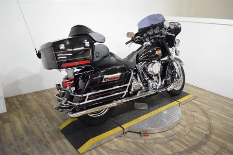 2000 Harley-Davidson FLHTC/FLHTCI Electra Glide® Classic in Wauconda, Illinois - Photo 9