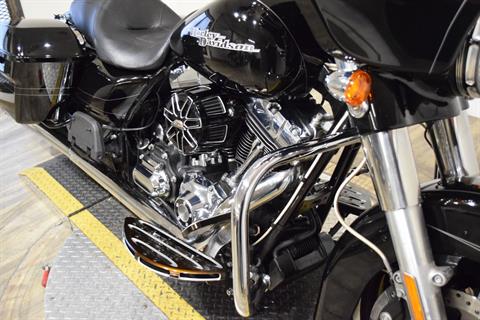 2016 Harley-Davidson Street Glide® Special in Wauconda, Illinois - Photo 4