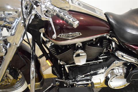 2007 Harley-Davidson Road King® Classic in Wauconda, Illinois - Photo 18